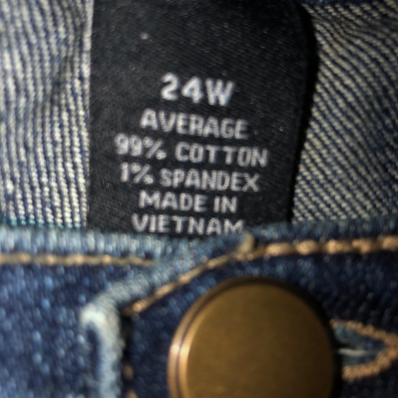 Jeans - Picture 2 of 4